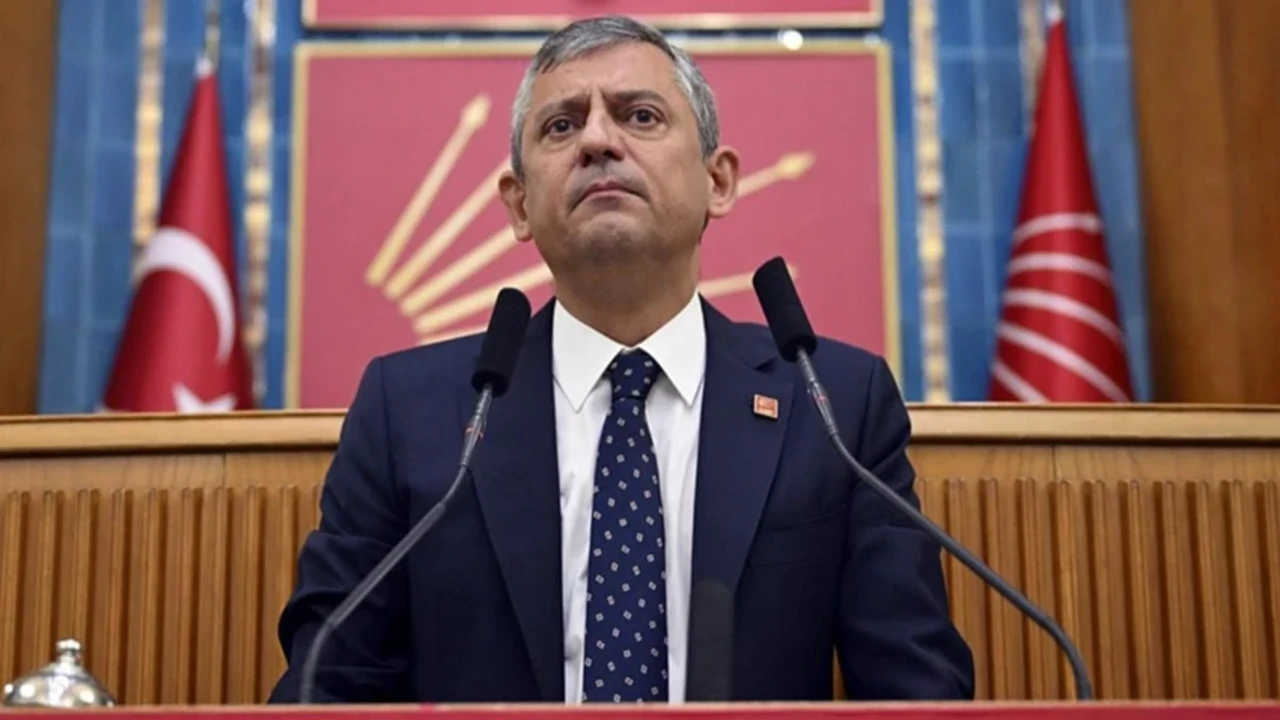 'Yeni Parti' kurulmadan kriz çıktı! Özgür Özel'e isim itirazı