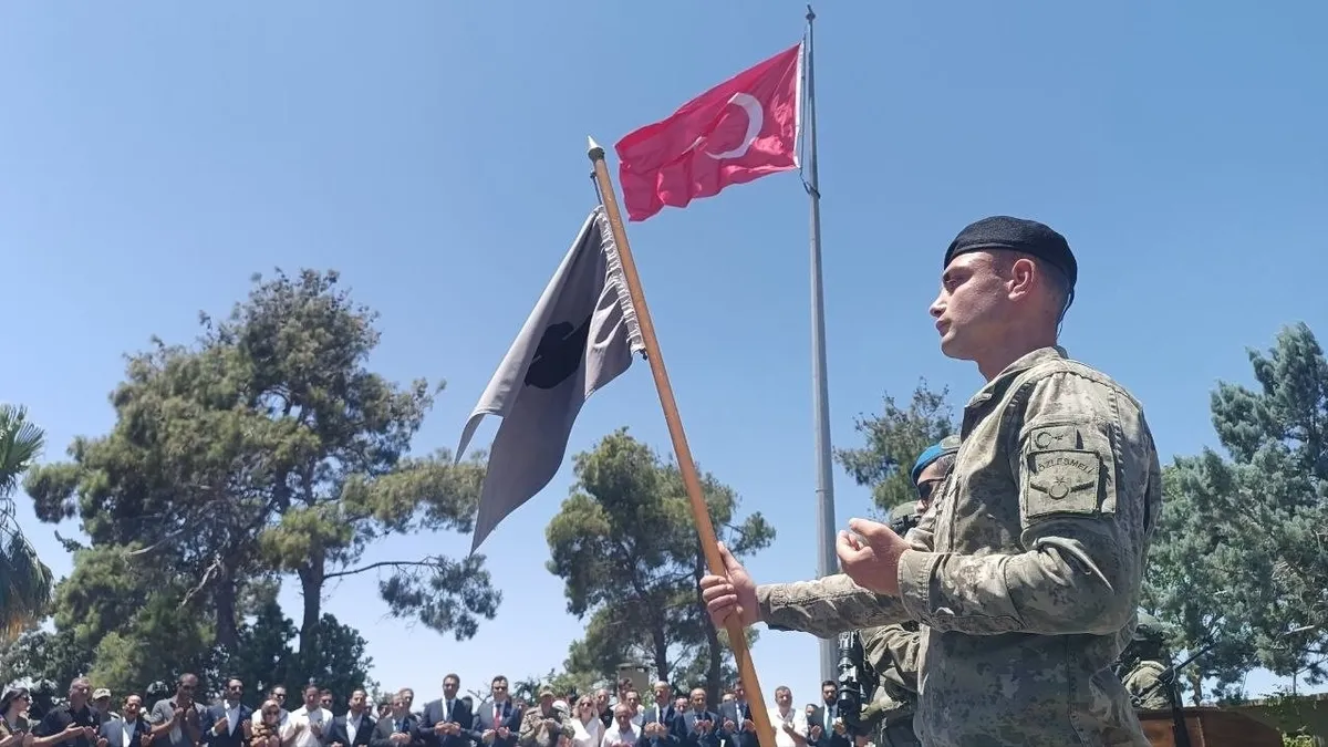 Kara Kuvvetlerinin 2235’inci yıl gururu... Komandoların askeri töreninde Kur'an-ı Kerim tilaveti