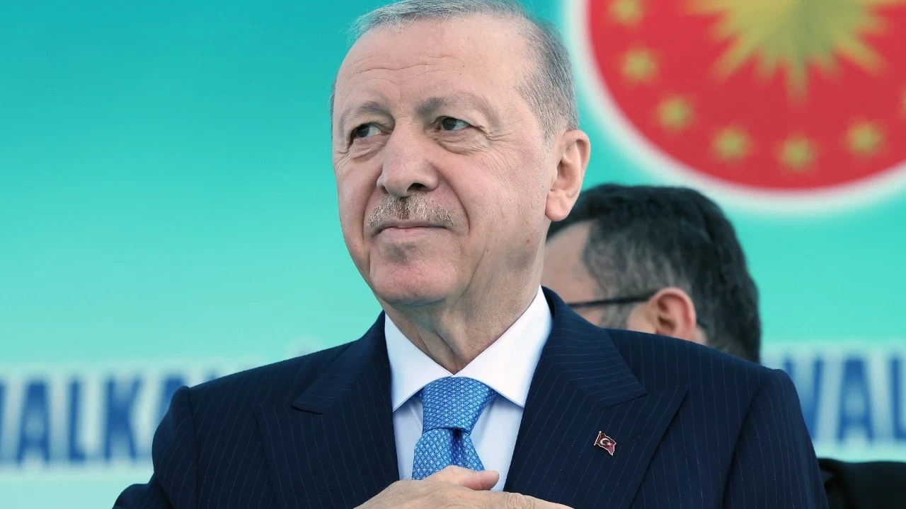 Aynı gün iki büyük heyecan! Cumhurbaşkanı Erdoğan'dan vatandaşlara YKS ve Milli Takım çağrısı