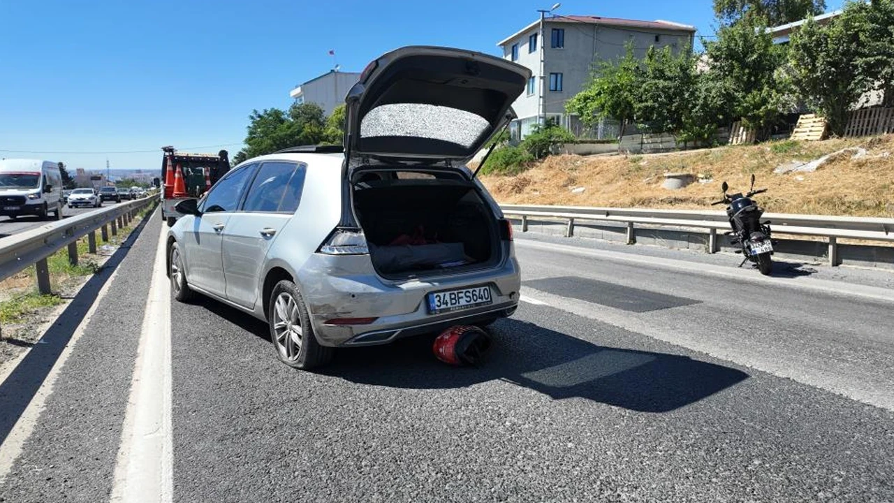 Büyükçekmece'de trafik kazası: Otomobile çarpan genç motosikletli hayatını kaybetti