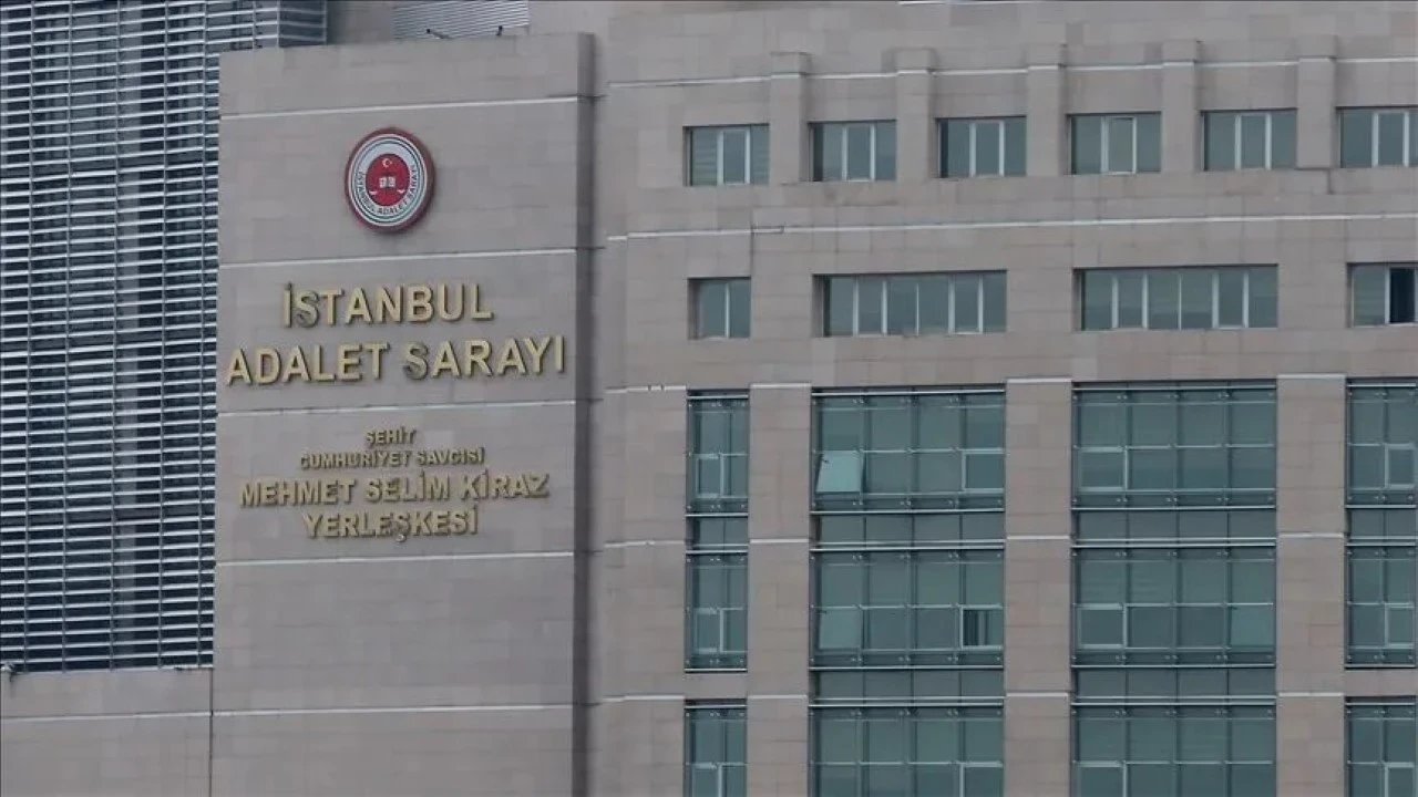 İBB davasında ara karar