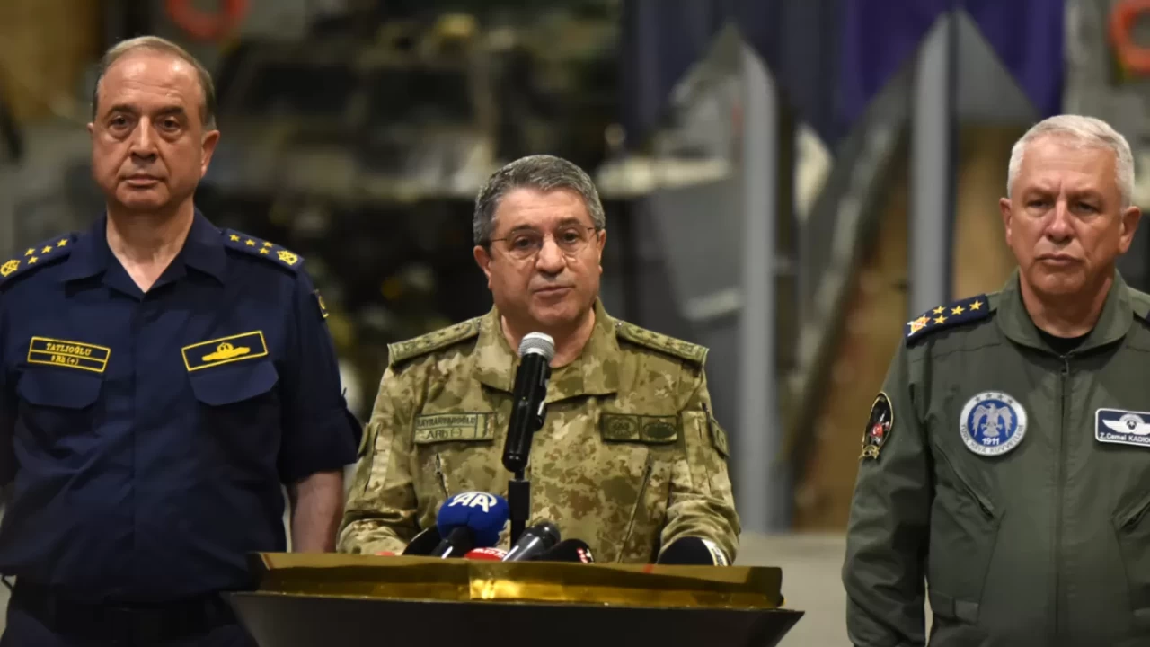 Mavi Vatan'da gövde gösterisi! Bayraktaroğlu: 'Türkiye oyun kurucu küresel bir güçtür'