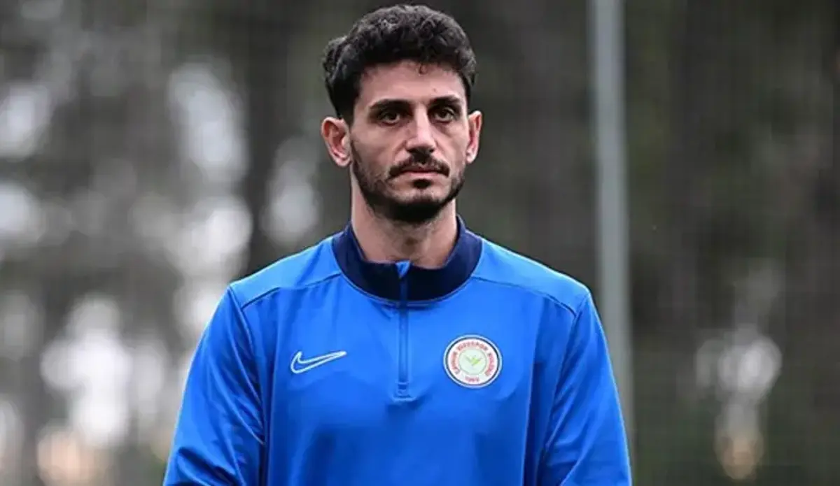 Samet Akaydın kulüpsüz kaldı! Çaykur Rizespor'dan veda paylaşımı
