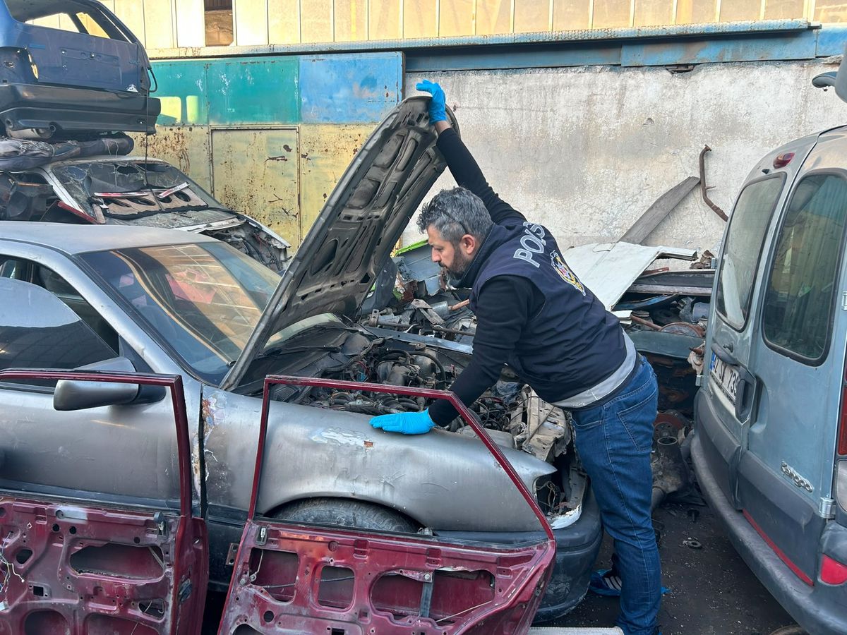 Konya merkezli 'change araç' operasyonu; 32 gözaltı
