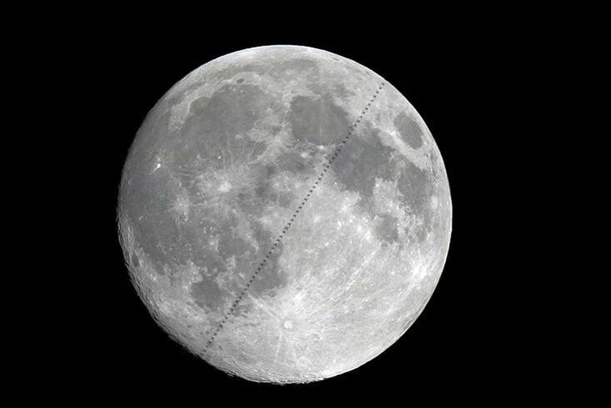 Çin'in Chang'e-7 Ay Keşif Aracını Taşıyacak Roket Fırlatma Alanına Nakledildi