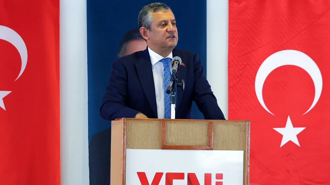 'Bahçeli beni aradı' diyen Özgür Özel'den Mansur Yavaş sorusuna yanıt