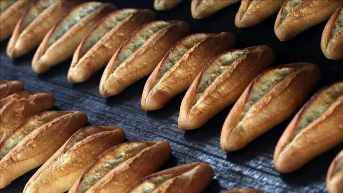 Ekmek fiyatlarını düşürecek düzenleme hazırlığı: Ticaret Bakanlığı harekete geçti