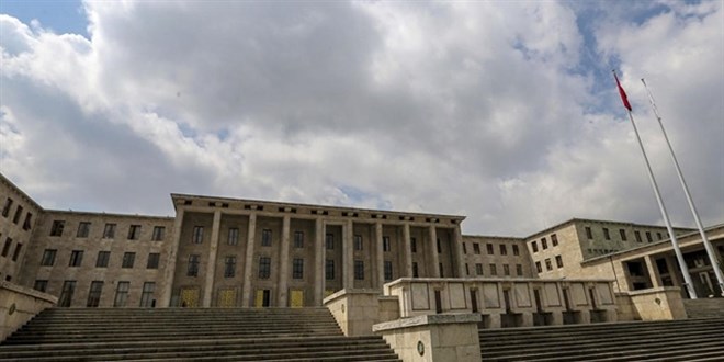 CHP grup toplantısına ziyaretçi kabul edilmeyecek