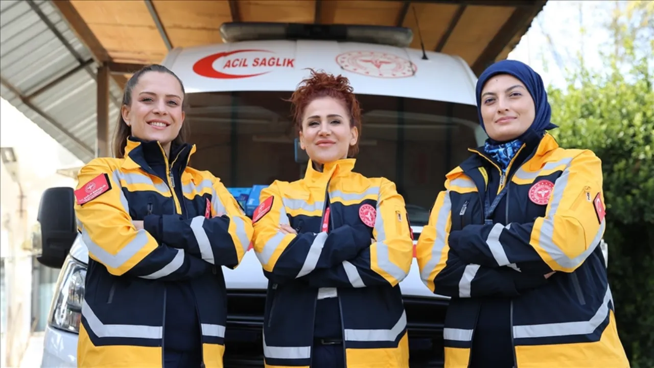 Paramedik 4 yıllık lisans oldu mu? PARHAD YÖK açıklamasını duyurdu!