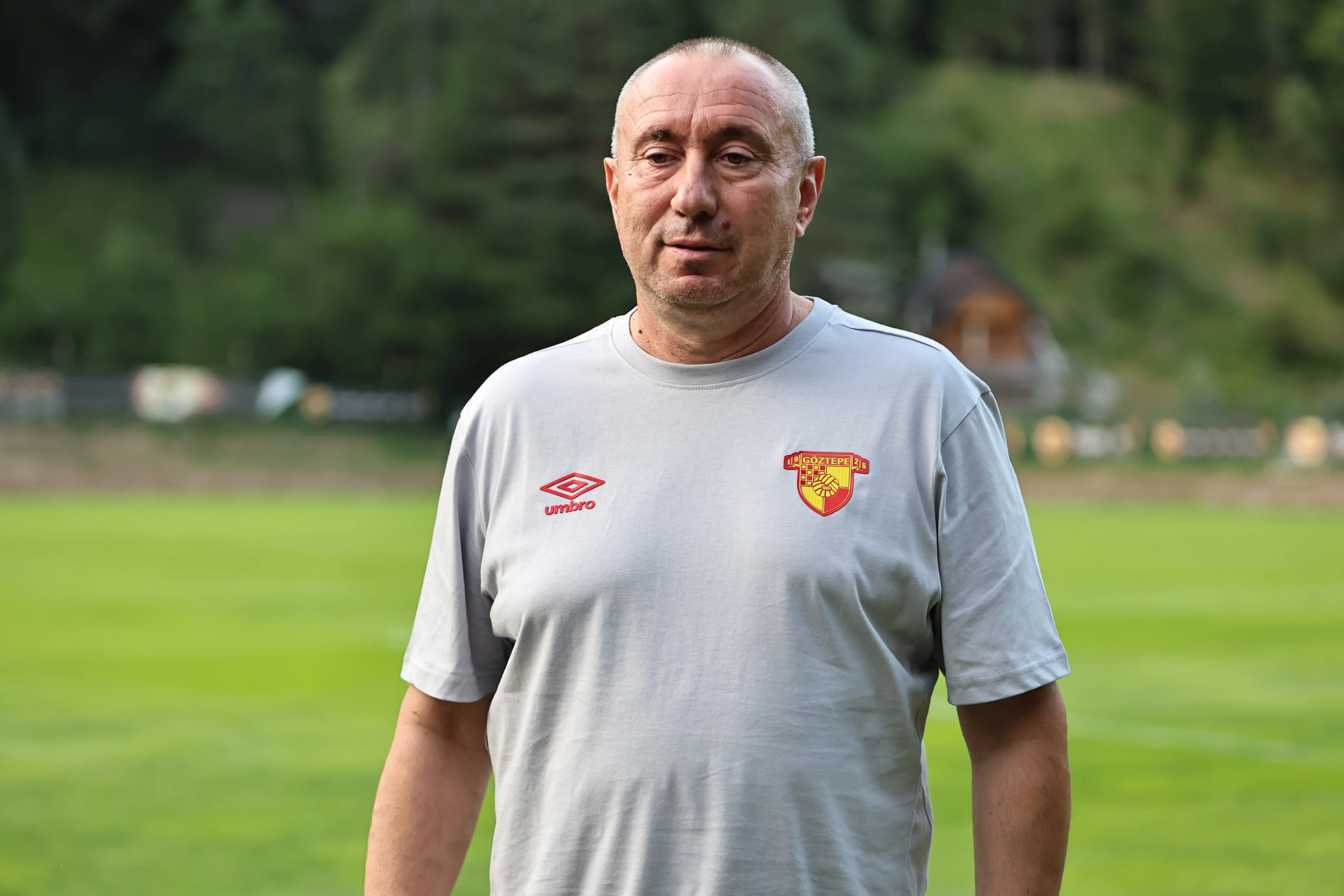 Stanimir Stoilov: Transfer çalışmalarımız devam ediyor