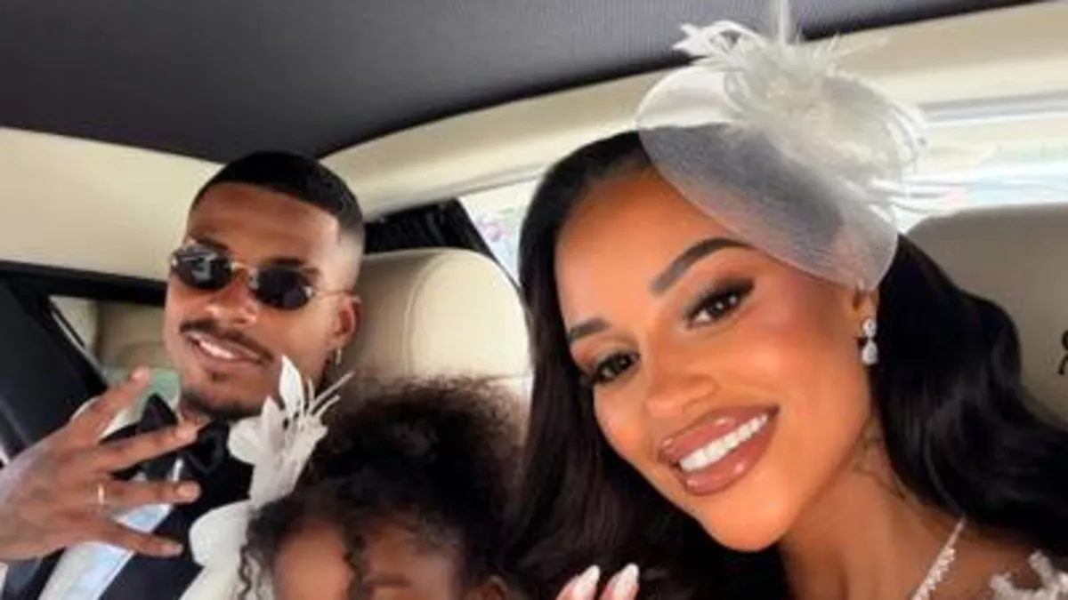 Galatasaray’ın yıldızı ’evet’ dedi! Mario Lemina ve Fanny Neguesha evlendi...
