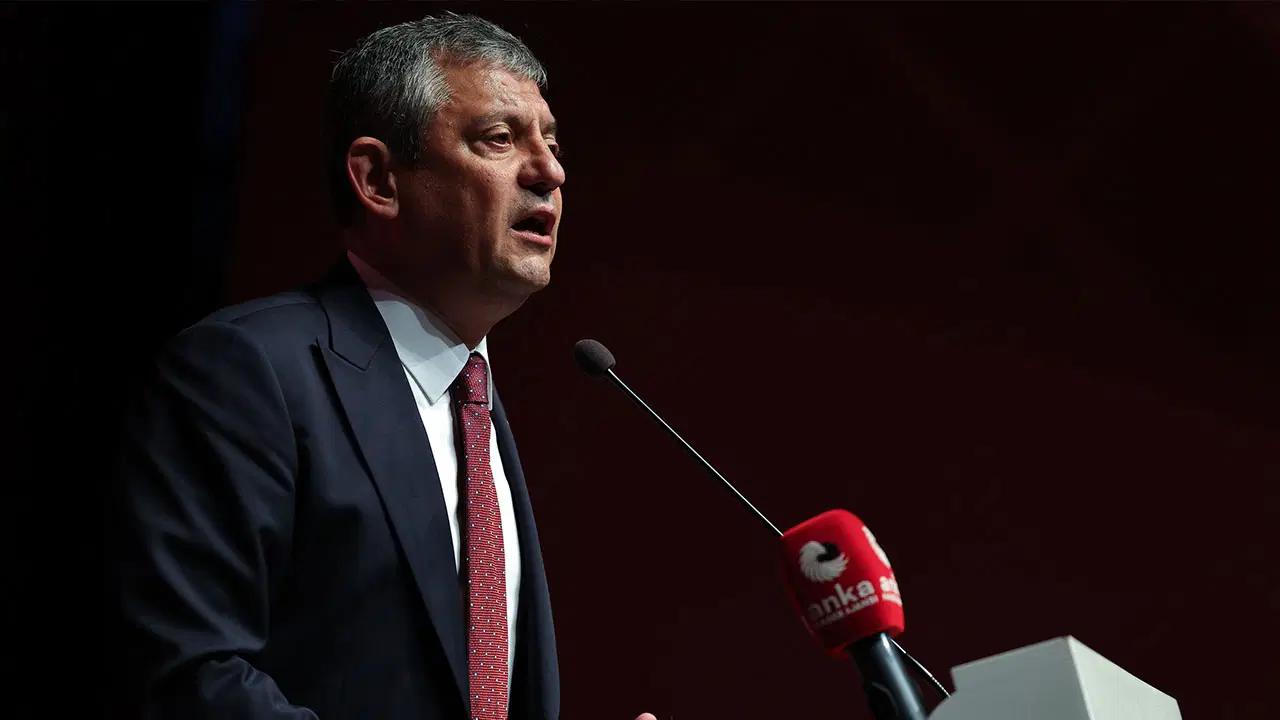Özgür Özel'den 'yeni parti' hakkında en net açıklama: Kılıçdaroğlu'na 'FETÖ' yanıtı verdi