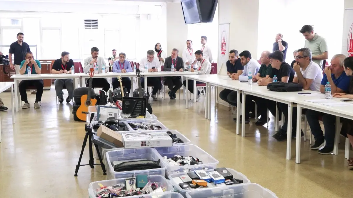 İETT’nin kayıp eşyaları 1,3 milyon liraya satıldı