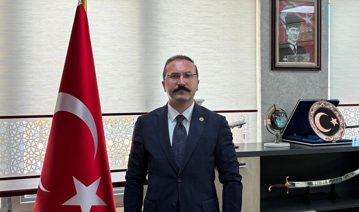 Yusufeli Kaymakamı Ahmet Tan görevine başladı