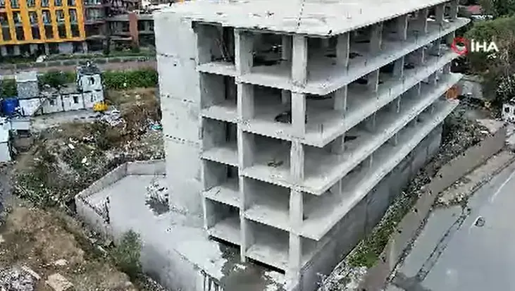 AHBAP soruşturmasında Göktürk'teki yurt havadan görüntülendi! Logolar söküldü, pankartlar kaldırıldı