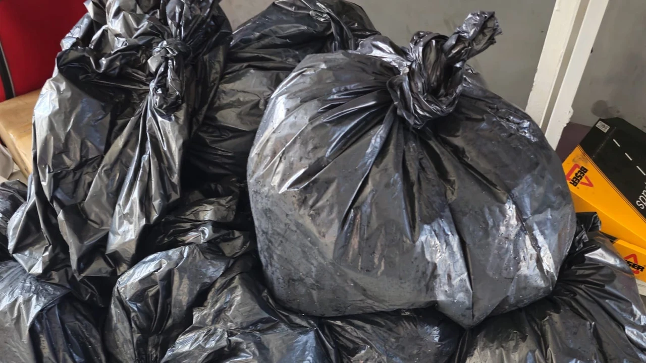 Peynir poşetleri bakteri yuvası çıktı dikkatli zabıta faciayı önledi