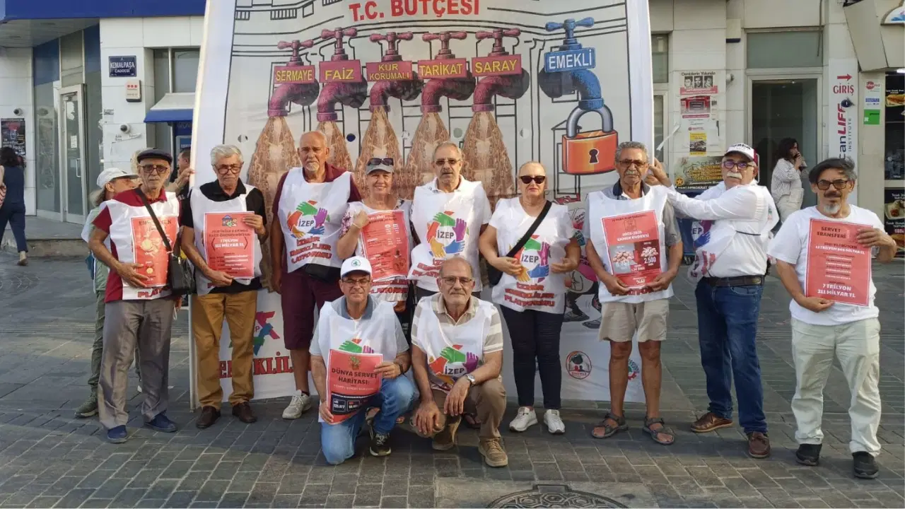 Emekliler İzmir’de meydanda
