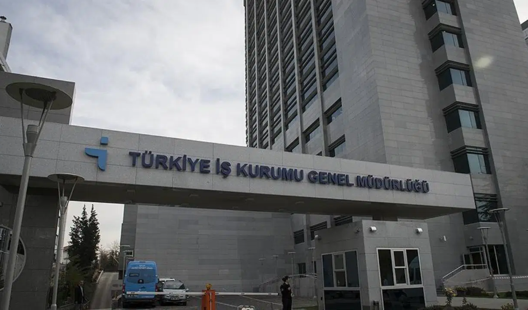 İşsizlik ödeneği başvurularında keskin artış: 630 bin kişi başvurdu