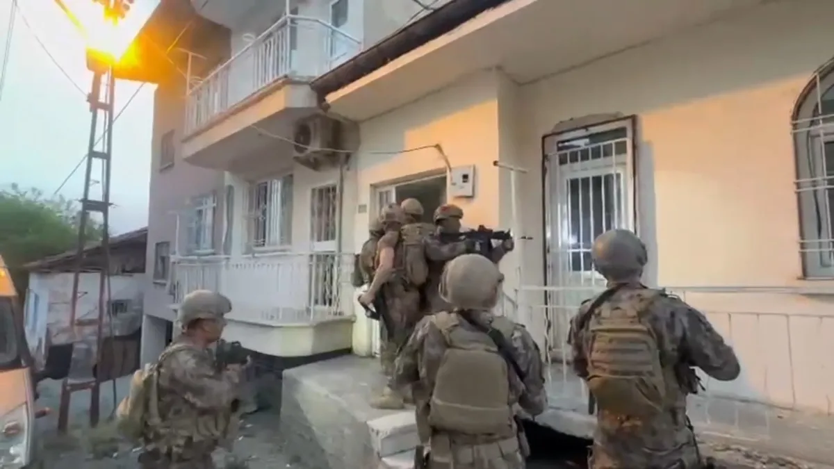21 ilde DEAŞ operasyonu! 47 şüpheli gözaltında