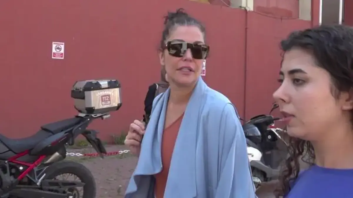 Deniz Akkaya misafir gittiği evi işgal ettiği öne sürüldü, polis nezaretinde tahliye edildi