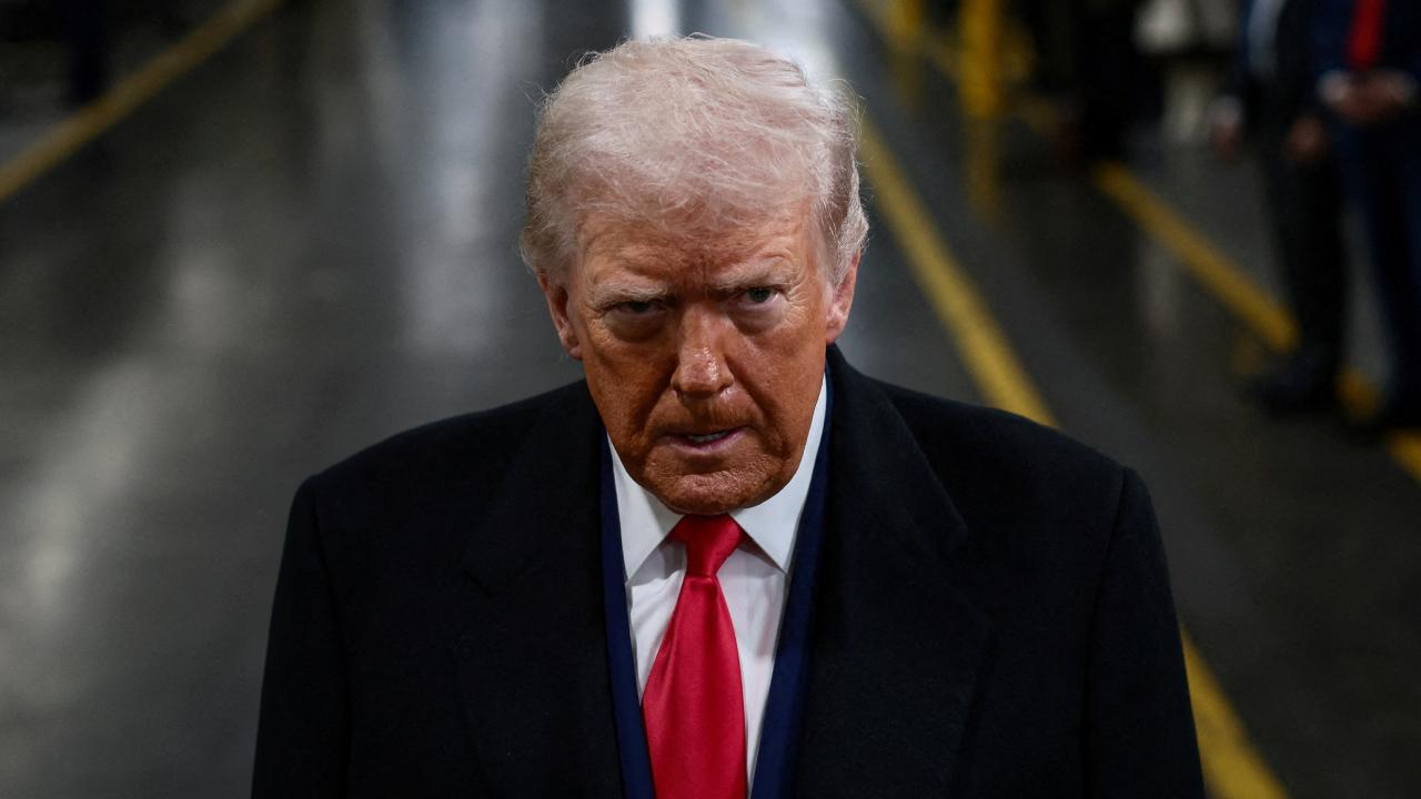 Trump'tan "İran'ı çok sert vuracağız" mesajı