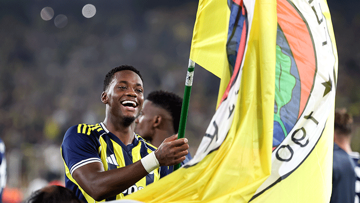 Jhon Duran Galatasaray'dan haber bekliyor! İşte verilecek para