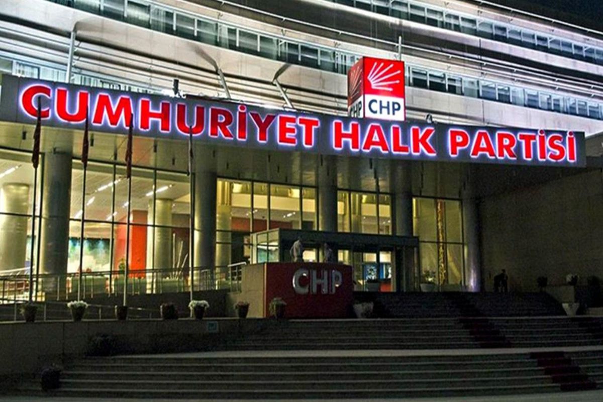 CHP'de 111 milletvekilinden ortak bildiri: 12 Temmuz’da olağanüstü kurultay yapılsın