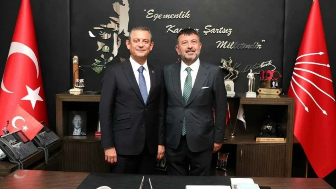 Özgür Özel ve Veli Ağbaba hakkındaki fezleke dosyası Ankara'ya gönderildi