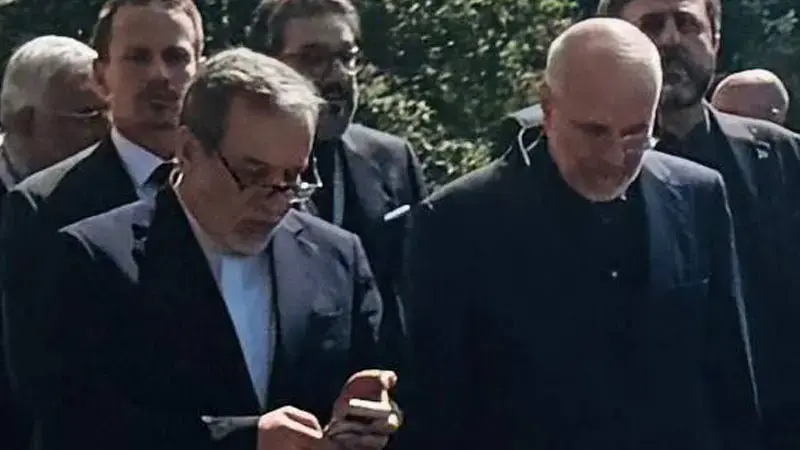 İran heyeti İsviçre'den ayrıldı