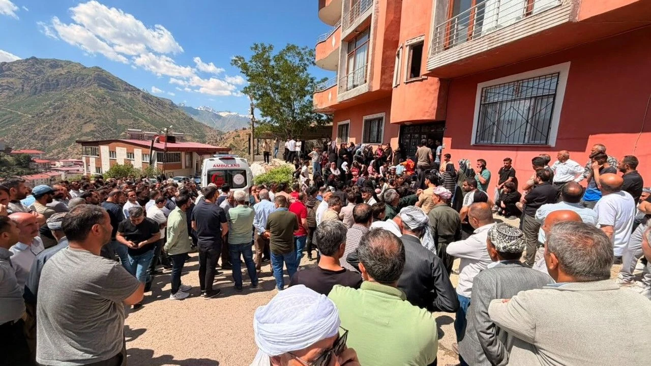 Hakkari'de uzman çavuş katliamı! Kayınpederinin evini bastı eşini ve ailesini öldürdü