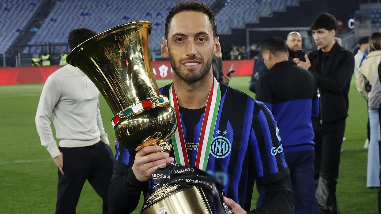 Inter'den Hakan Çalhanoğlu açıklaması! Fenerbahçe iddialarına cevap geldi