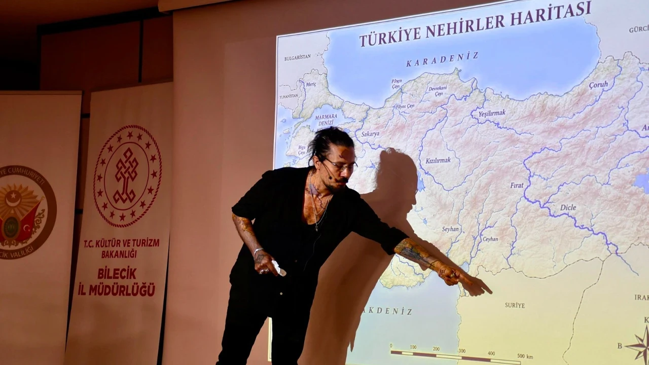 Prof. Dr. Vedat Turgut Şeyh Edebali'yi anlattı