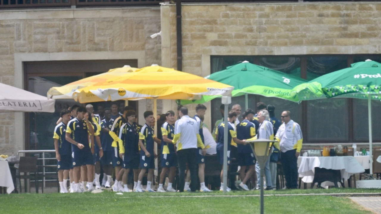 Fenerbahçe'de Topuk Yaylası'nda hareketli saatler: Aziz Yıldırım'dan üst üste toplantı