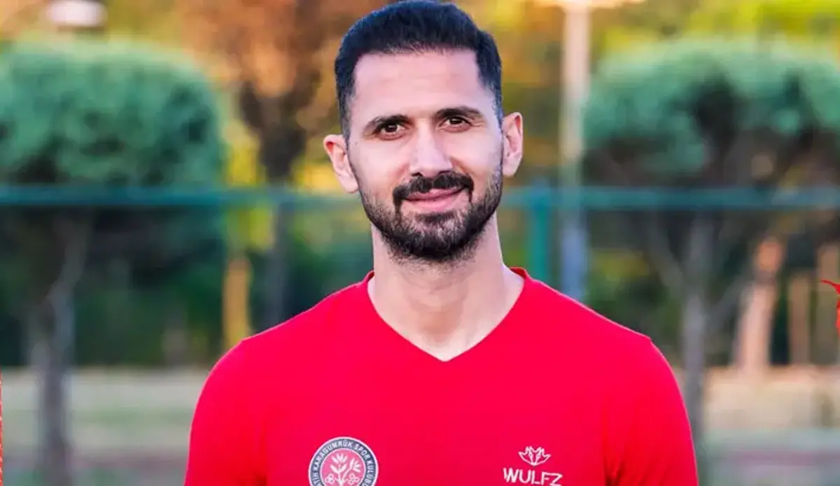 Emre Akbaba resmen Fatih Karagümrük'te