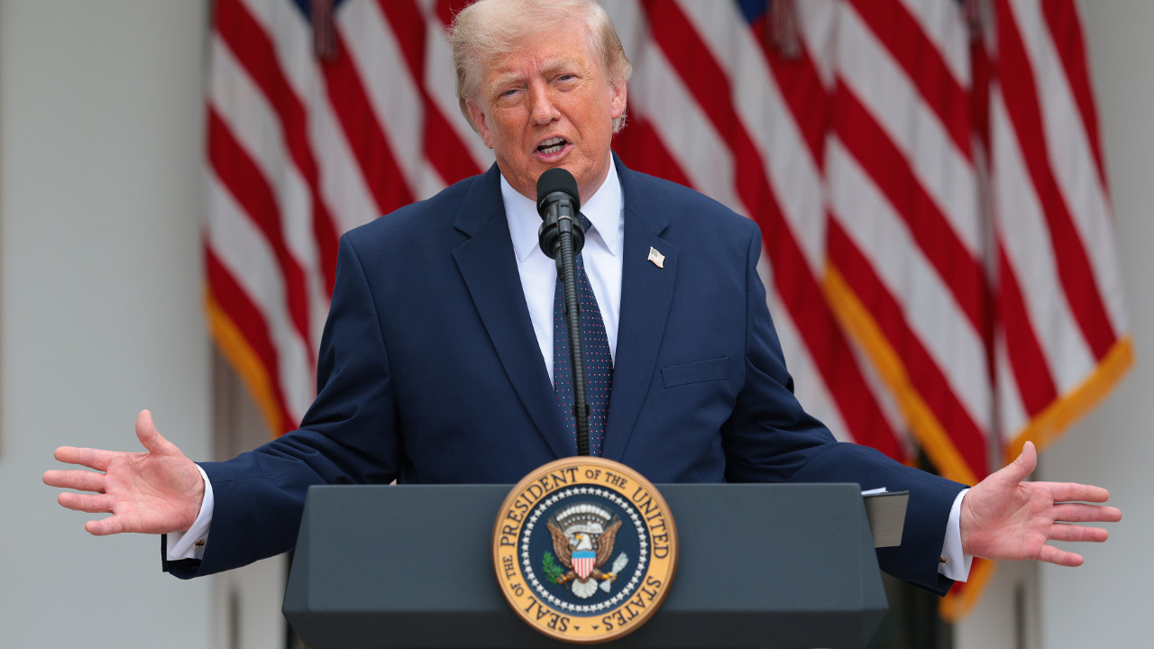 Axios: Trump İran'a karşı büyük çaplı bir saldırıyı düşünüyor