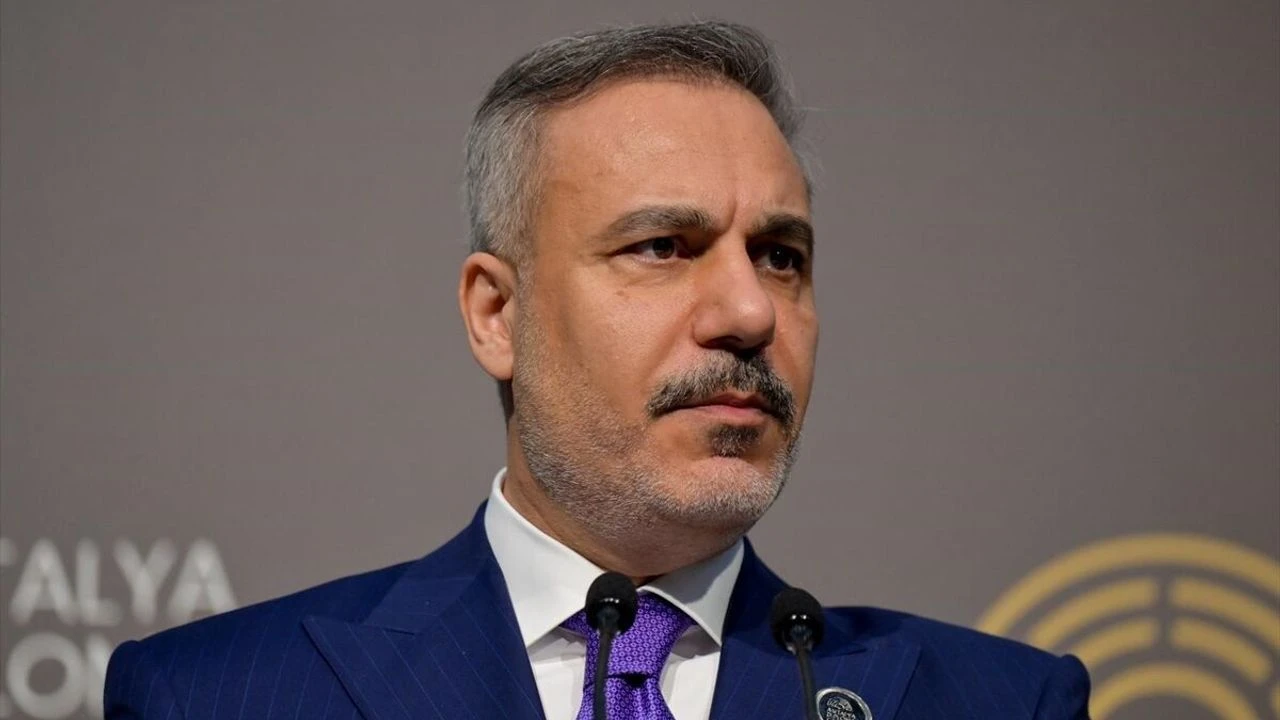 Bakan Fidan'dan diplomasi trafiği