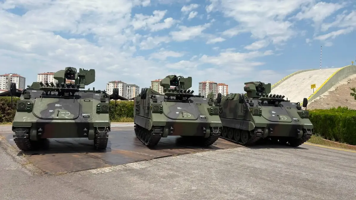 3 adet E-ZPT, Mehmetçik'e teslim edildi