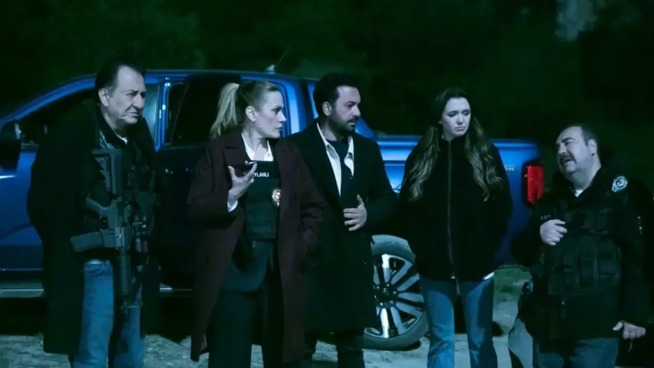 Arka Sokaklar final mi yapıyor, bitiyor mu? Özgür Ozan’dan 751. bölüm sezon finali açıklaması