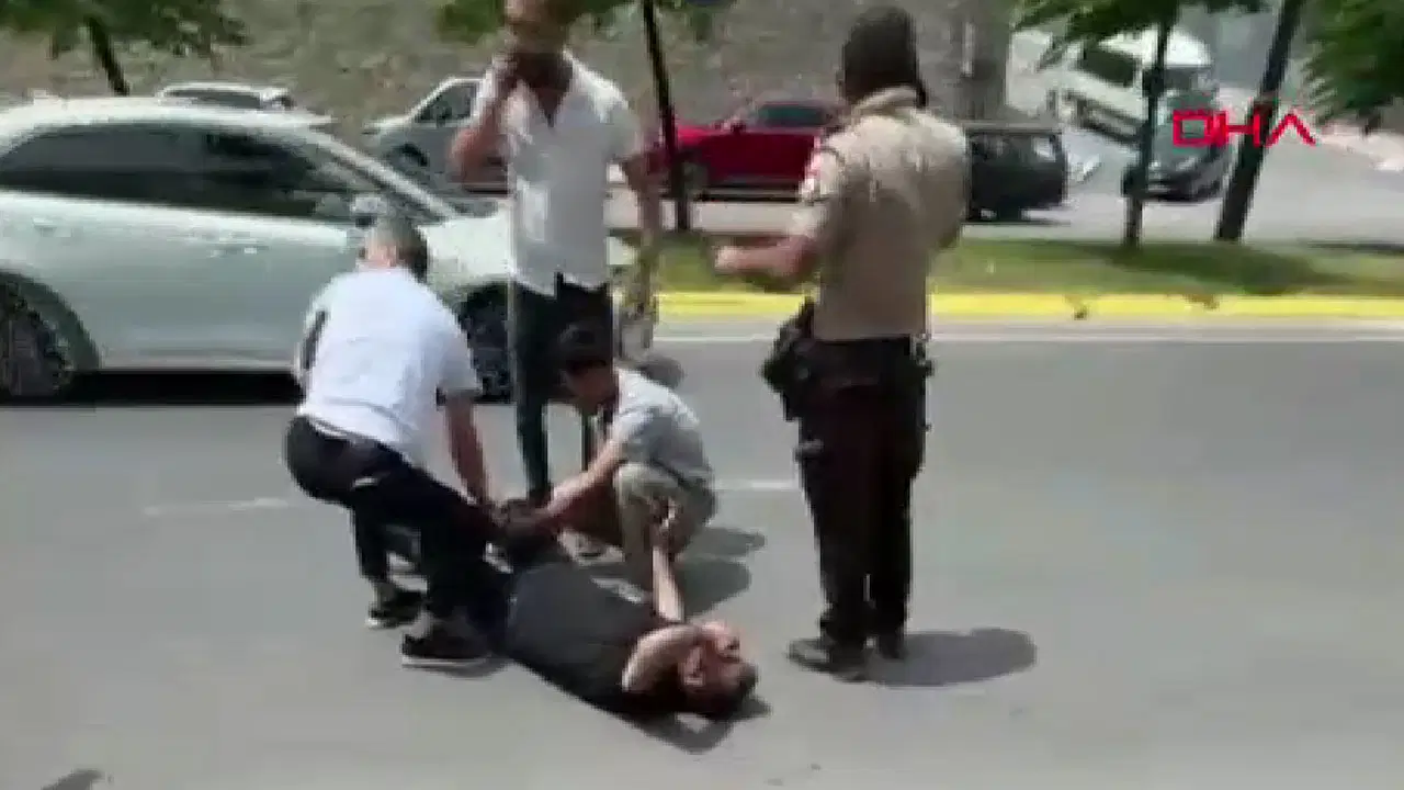 Gebze Adliyesi önünde silah sesleri: 1 kişi yaralandı, saldırgan aranıyor