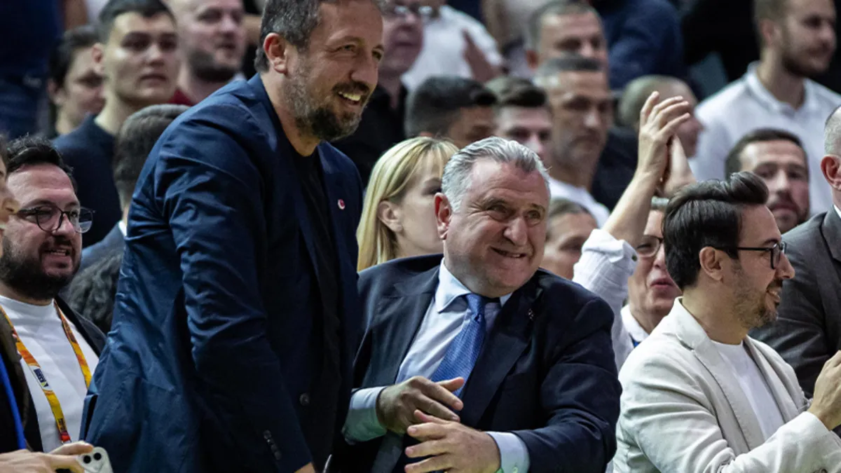 Gençlik ve Spor Bakanı Osman Aşkın Bak: Bu galibiyeti milletimize armağan ediyoruz!