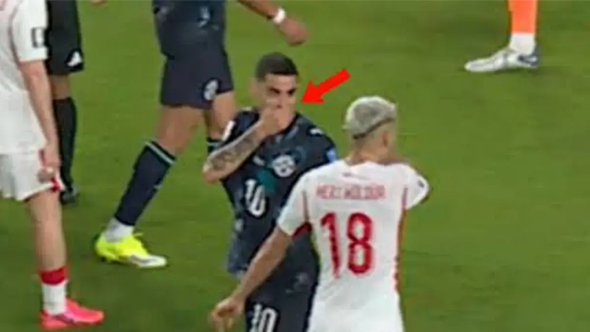 Paraguaylı oyuncu kırmızı kart görmüştü! Ağız kapatma kuralı her ligde uygulanacak...