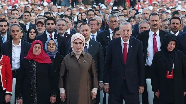 Emine Erdoğan'dan '10'uncu Yılında 15 Temmuz: İrade Bizim Zafer Bizim Programı' paylaşımı
