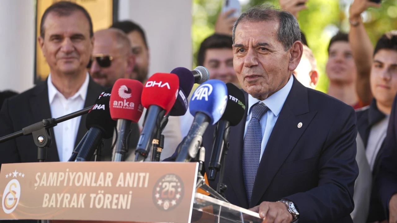 Dursun Özbek'ten transfer çağrısına cevap