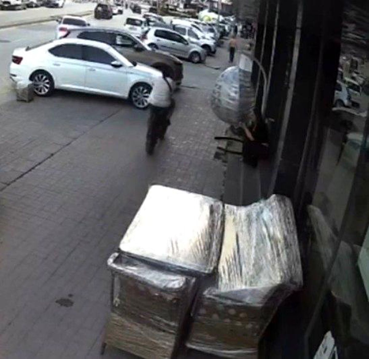Kırşehir'de otomobile çarpan bisikletli çocuk yaralandı