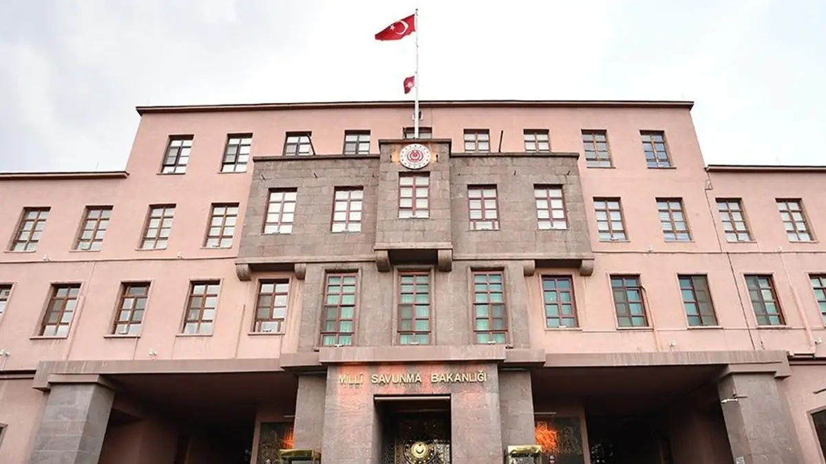 MSB'den yeni personel alımı! Kara, Deniz ve Hava Kuvvetleri için başvurular başladı