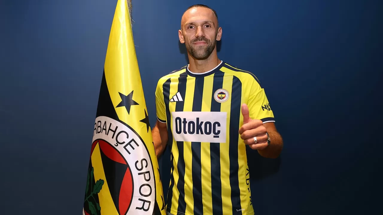Vedat Muriqi resmen Fenerbahçe'de! İlk sözleri taraftarı heyecanlandırdı