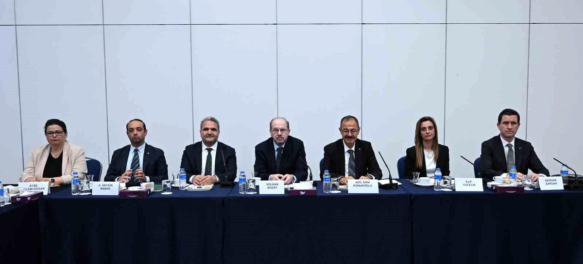 TOBB Çimento Meclisi Başkanlığına Adil Sani Konukoğlu seçildi