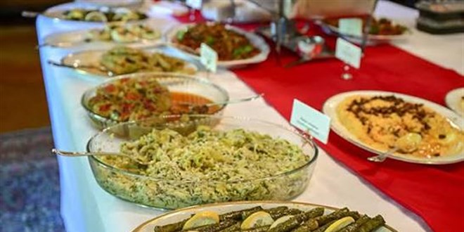 Zirvede Türk mutfağı yemekleri: Çeşminigar, tarhana, erik cacığı, muhammara