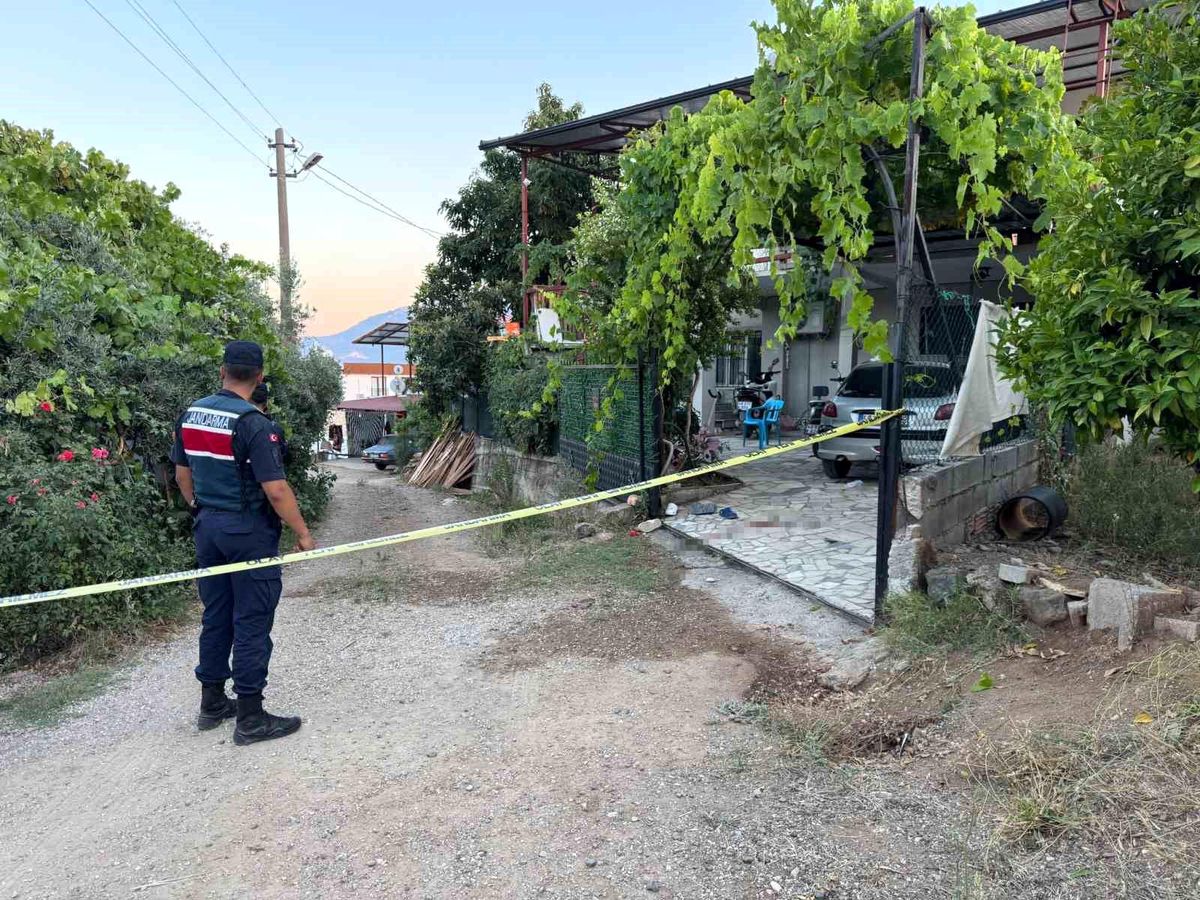 Fethiye'de komşu kavgası kanlı bitti: 1 ölü, 2 yaralı