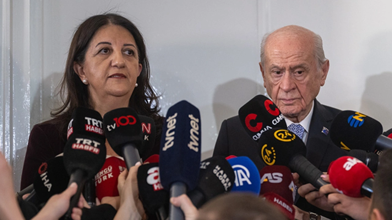DEM ve MHP Temmuz diye bastırdı sürecin hukuki düzenlemesi Ekim'e kaldı
